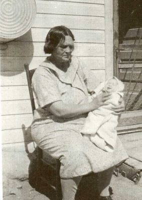 Orrie Braytonette Barton Sisson & Wilma Ellen Sisson

This was Shared by Tammy Jorgensen.

Orrie Braytonette Barton Sisson with Daughter Wilma Ellen Sisson

