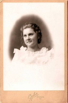 Elsie Duff Allen

This was Shared by Dennis Schildhauer.

This Cabinet Card Photo is of "Elsie Duff Allen".

The Photographers name is "Oyloc", Ossian, Iowa.
