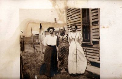 Click to view full size image
==============
Unidentified
This was Shared by Dennis Schildhauer.
Unidentified Real Photo Postcard (RPPC) in the Dolan/Duff Family Album.
Unidentified
This was Shared by Dennis Schildhauer.
Unidentified Real Photo Postcard (RPPC) in the Dolan/Duff Family Album.