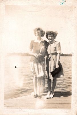 Beth Iris Vanlente 

THIS HAS BEEN RETURNED TO FAMILY

This photo has been identified as Beth Iris VanLente 
