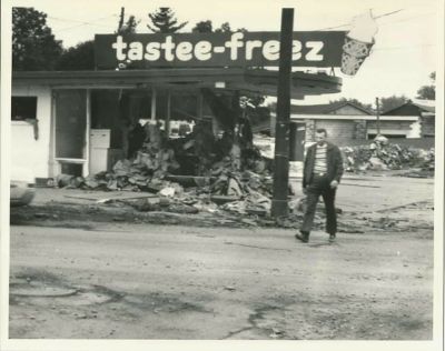 Click to view full size image
==============
Hurricane Agnes, New York 1972
This Photo was shared by Melody Hartman.
This photo was taken in the Corning/Painted Post area after Hurricane Agnes 1972.
Hurricane Agnes, New York 1972
This Photo was shared by Melody Hartman.
This photo was taken in the Corning/Painted Post area after Hurricane Agnes 1972.