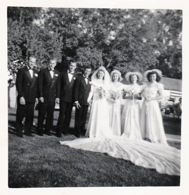 Click to view full size image
==============
Unidentified
Unidentified Wedding Photo
Unidentified
Unidentified Wedding Photo
