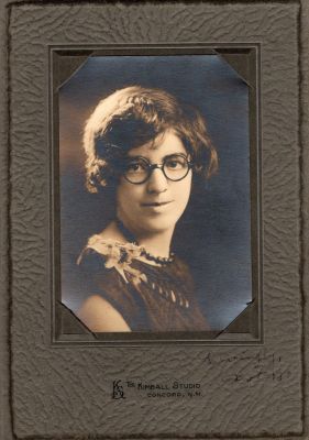 Click to view full size image
==============
Doris Irene Danforth
This Photo states: "Lovingly, Doris, 30"
The Photographers name is "The Kimball Studio", Concord, New Hampshire.
NOTE: This photo was identified by Member Kathleen Swinehart.
Doris Irene Danforth
This Photo states: "Lovingly, Doris, 30"
The Photographers name is "The Kimball Studio", Concord, New Hampshire.
NOTE: This photo was identified by Member Kathleen Swinehart.