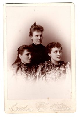 Click to view full size image
==============
Unidentified
This was Donated by Denise Ayers
Unidentified Cabinet Card Photo
The Photographers name is "Bell", Washington D.C.
Unidentified
This was Donated by Denise Ayers
Unidentified Cabinet Card Photo
The Photographers name is "Bell", Washington D.C.