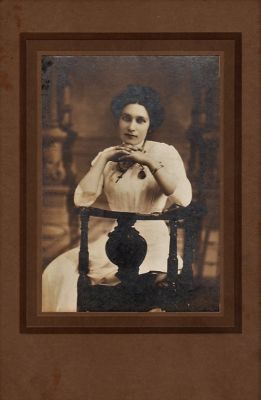 Click to view full size image
==============
John Clark Bible
THIS HAS BEEN RETURNED TO FAMILY
Unidentified Cabinet Card Photo in the John Clark Family Album.
John Clark Bible
THIS HAS BEEN RETURNED TO FAMILY
Unidentified Cabinet Card Photo in the John Clark Family Album.