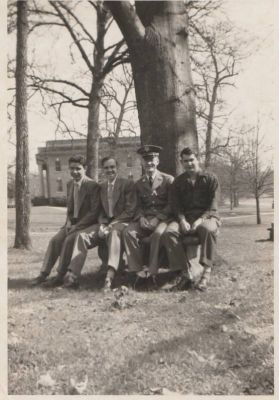 Unidentified

THIS HAS BEEN RETURNED TO FAMILY

Unidentified Photo in the John Lewis Heyer Album.
