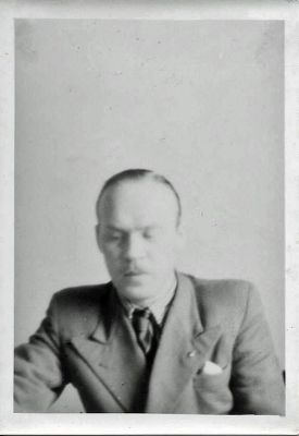 Unidentified

THIS HAS BEEN DONATED TO THE FILM ARCHIVE, (THE NATIONAL ARCHIVES OF ESTONIA)

Unidentified Photo from the Displaced Persons Camp near Wentorf, which is near Hamburg, Germany.
