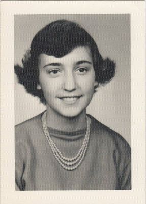 Unidentified

Unidentified school photo
