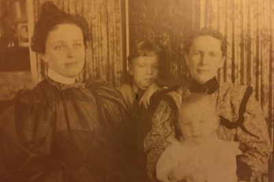Juanita, JD, Eva & Donald Bartley

This was shared by Janet Hardy Jones

This Photo States: "Juanita, JD, Eva and Donald Bartley".
