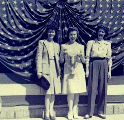 Plattsburgh, New York

THIS HAS BEEN DONATED TO THE CLINTON COUNTY HISTORICAL SOCIETY

Fourth of July Parade, Plattsburgh, New York, 1940's.
