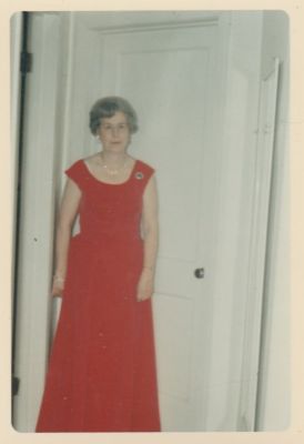 Unidentified

This was Donated by Dawn Dambrosio.

Unidentified Photo in the Center Line Lodge #550 Album.

