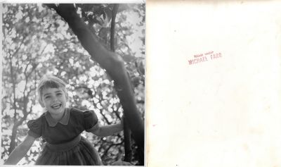 Unidentified

Unidentified Photo in the Unidentified #025 Family Album.

The Photographers name is "Michael Farr"
