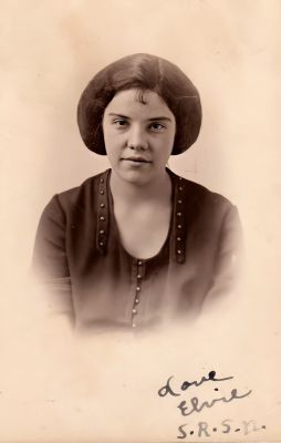 Click to view full size image
==============
Elvie
This Photo States: "Elvie, S. R. S., 22"
Elvie
This Photo States: "Elvie, S. R. S., 22"