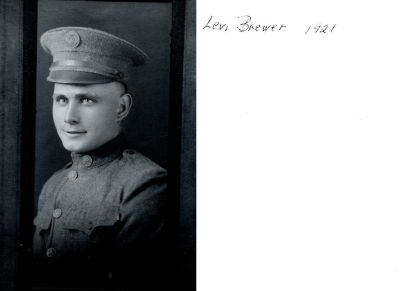 Click to view full size image
==============
Levi Brewer
THIS HAS BEEN RETURNED TO FAMILY
This Photo of a World War I Soldier States: "Levi Brewer, 1921"
This Photo was Found at Penny Pinchers in Bellingham, Washington.
Levi Brewer
THIS HAS BEEN RETURNED TO FAMILY
This Photo of a World War I Soldier States: "Levi Brewer, 1921"
This Photo was Found at Penny Pinchers in Bellingham, Washington.