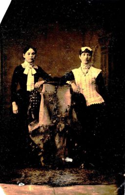 Unidentified

This was Donated by Cheryl Webber.

Unidentified Tintype Photo in the Daniel Benjamin Troutman Album
