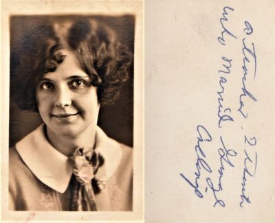Unidentified

This Photo States: "A Teacher I think That Married George Calling"
