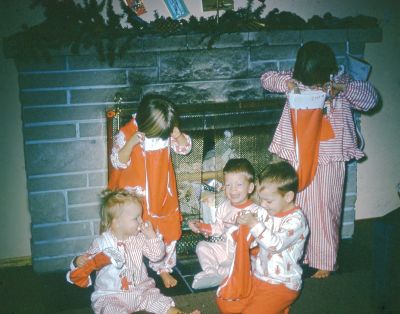 Click to view full size image
==============
Unidentified
Unidentified 35MM Slide in the Uncles Collection of 35MM Slides, Long Island, New York Album #1
Unidentified
Unidentified 35MM Slide in the Uncles Collection of 35MM Slides, Long Island, New York Album #1