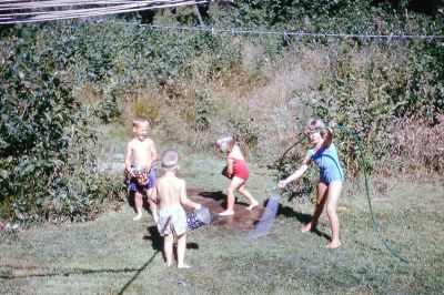 Click to view full size image
==============
Unidentified
Unidentified 35MM Slide in the Uncles Collection of 35MM Slides, Long Island, New York Album #1
Unidentified
Unidentified 35MM Slide in the Uncles Collection of 35MM Slides, Long Island, New York Album #1